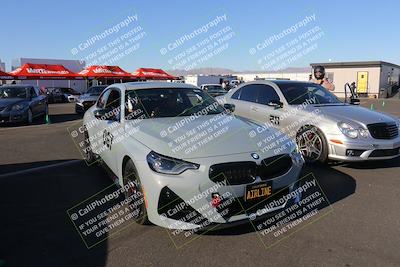 media/Nov-19-2022-Speed Ventures (Sat) [[eb5c8f9508]]/Around the Pits/Pre Grid Purple/